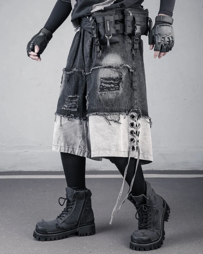 High-Street Wasteland Ripped Hem Washed Denim Shorts - Image 5