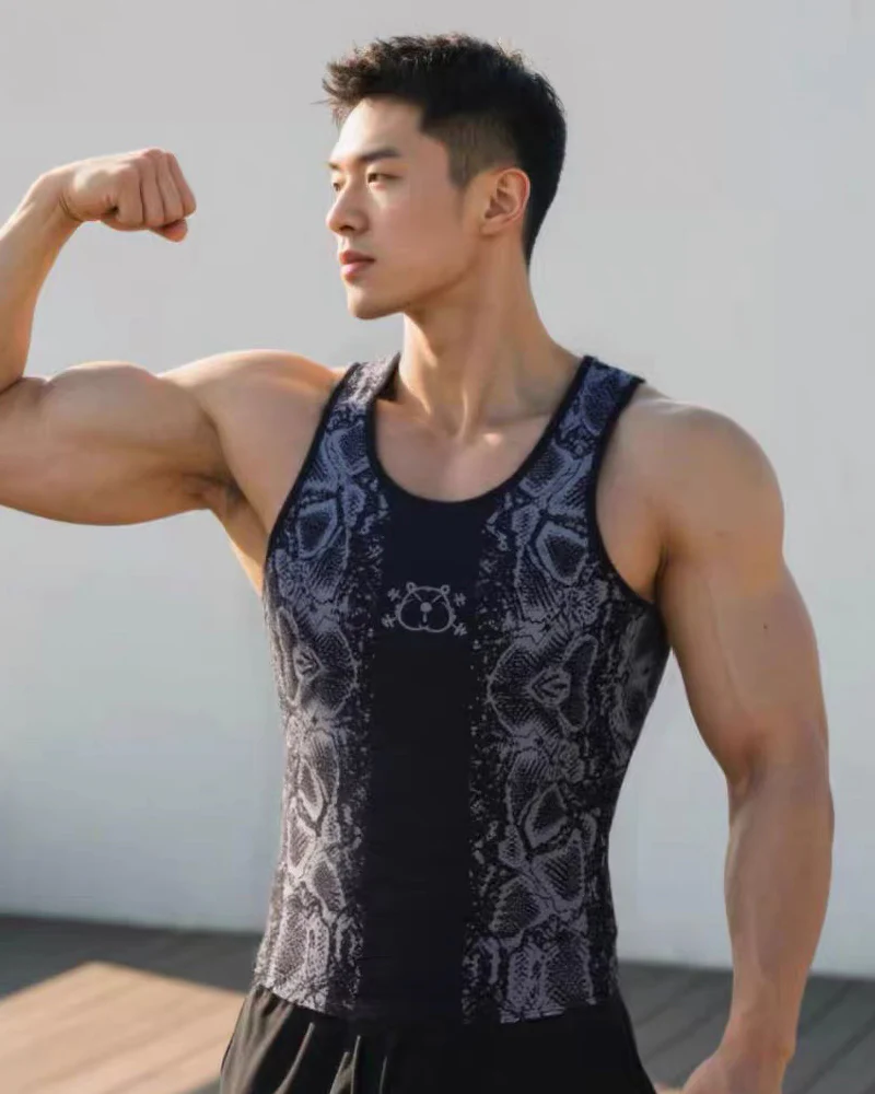 Men’s Athletic Casual Venom-Stripe Muscle Shirt - Image 3