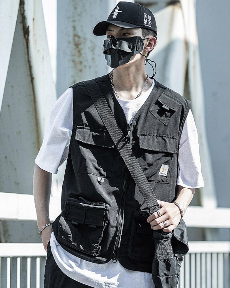 Outdoor Black Sleeveless Cargo Vest - Image 5