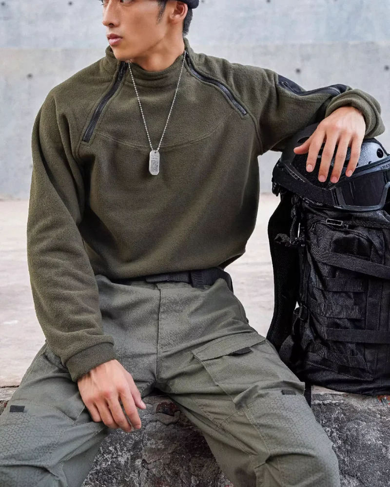 Outdoor Tactical Fleece Pullover Sweatshirt - Image 10