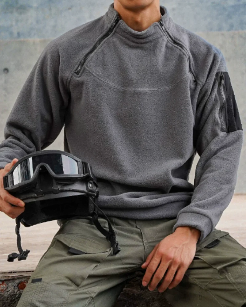 Outdoor Tactical Fleece Pullover Sweatshirt - Image 2