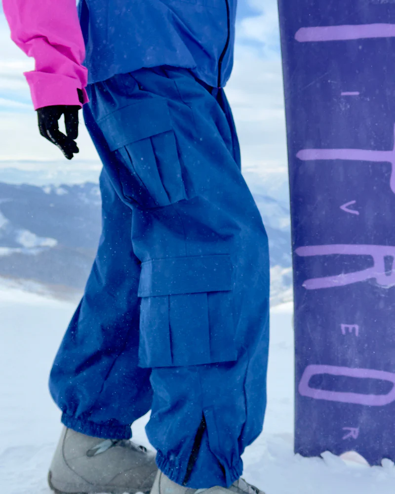 Ski Wear Snow Outfits Baggy Cargo Snow Pants - Unisex - Image 17