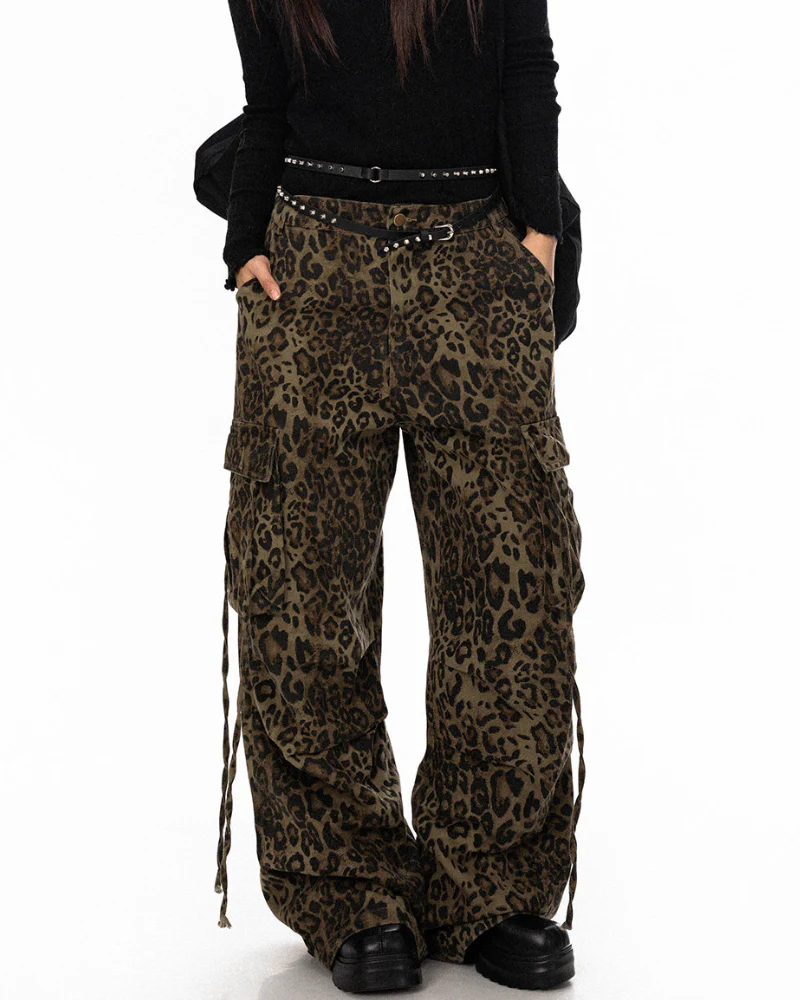 Streetwear Women’s High-Waist Cargo Leopard Jeans - Image 5