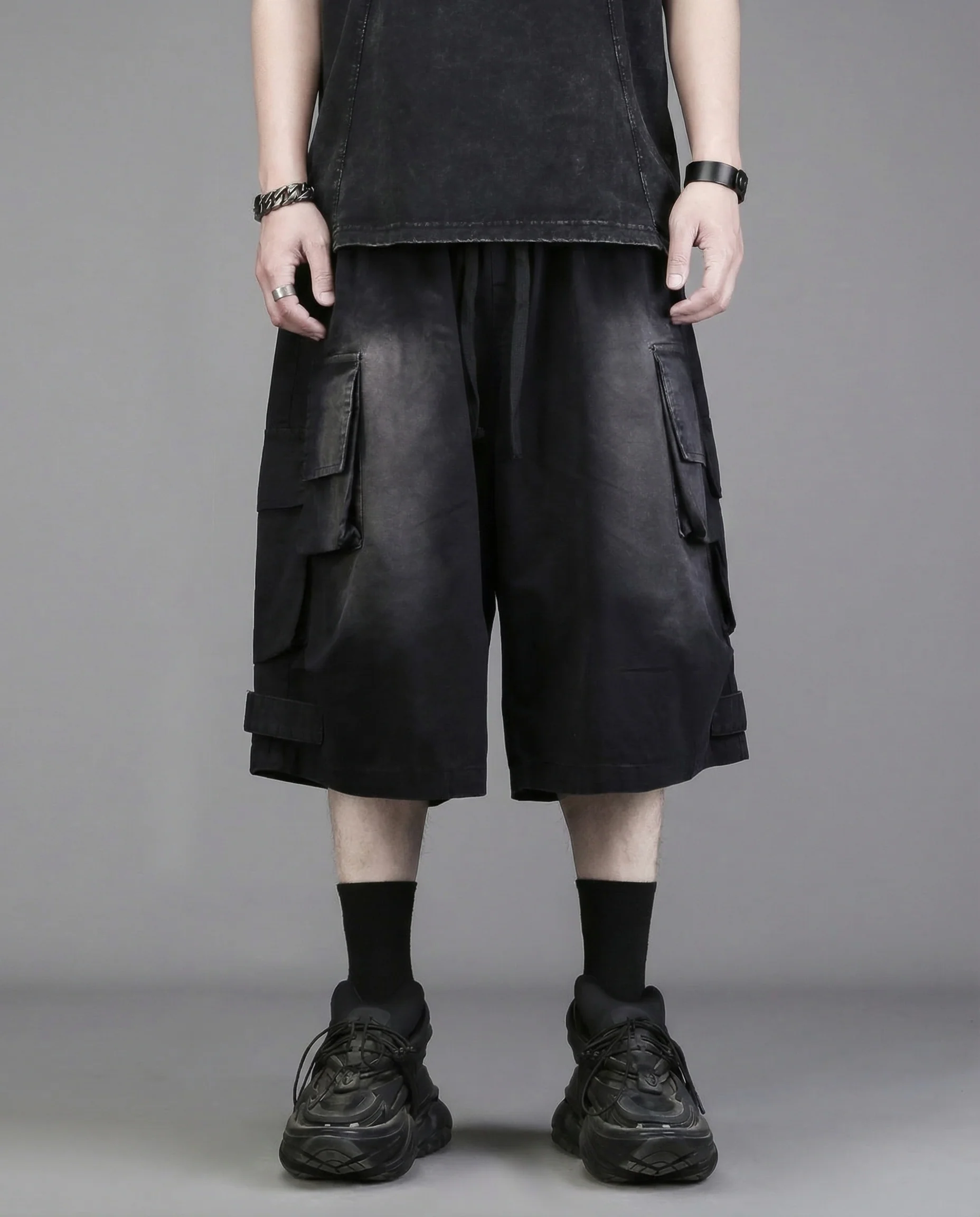 Techwear Distressed Wide-Leg Cargo Shorts - Image 8