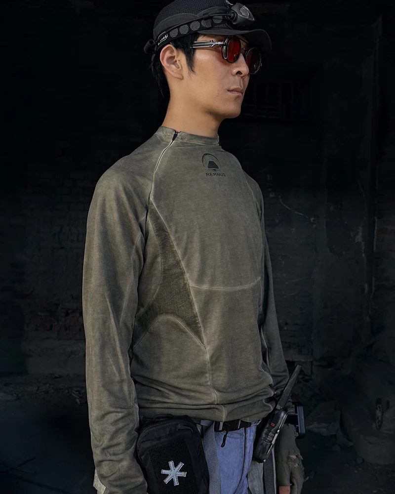 Wasteland Style Stitching washed Long-Sleeved T-Shirt - Image 7